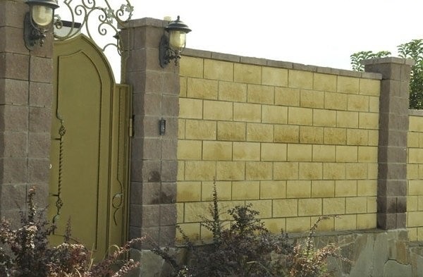 Забор из бессера.