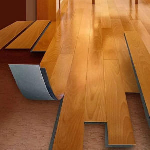 Кварцвиниловое напольное покрытие.