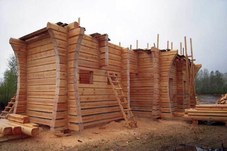 Норвежская рубка деревянных срубов.
