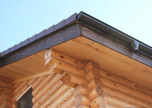 Подшивка крыши.