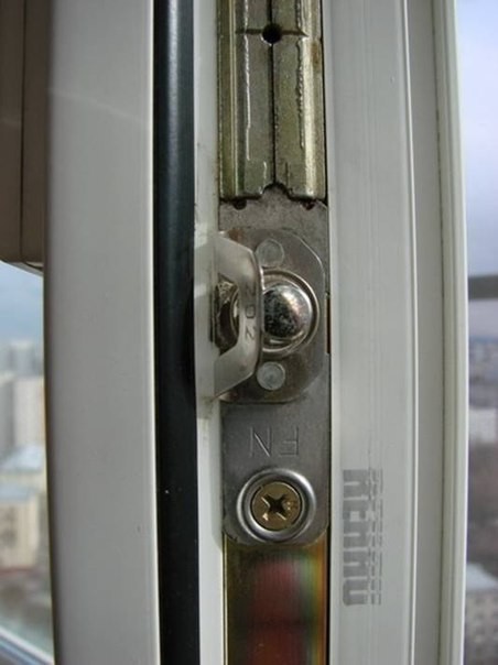 Ремонт ПВХ окон.