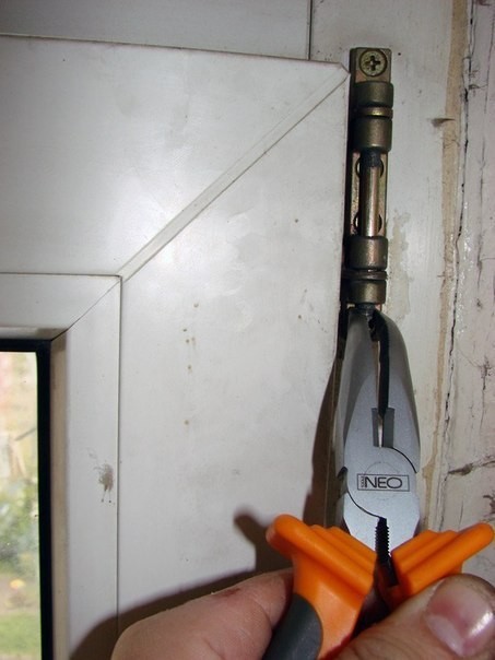 Ремонт стеклопластиковых окон самостоятельно.