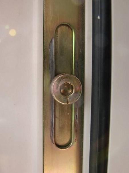 Ремонт стеклопластиковых окон своими силами.