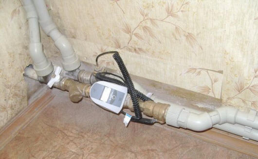 Счётчик учёта отопления.